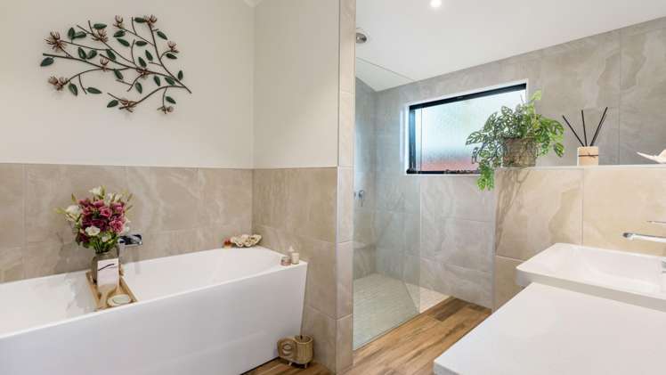 319d Sim Road Paerata_17