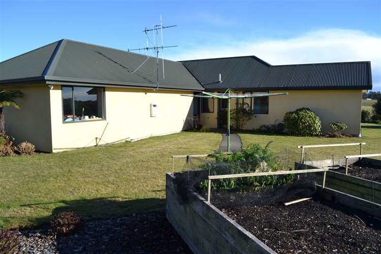 98 Claremont Road Otipua Creek_14