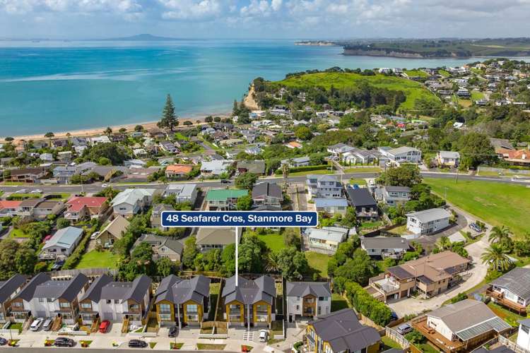 48 Seafarer Crescent Stanmore Bay_13