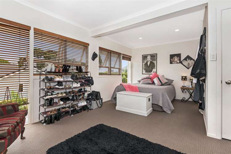 6 Marine Parade Mellons Bay_7