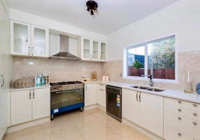 1 Waiohua Road Greenlane_4