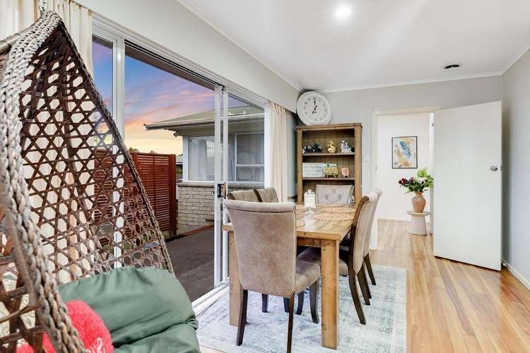 2 Margaret Place Deanwell_10