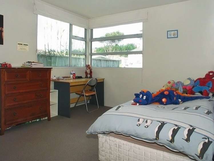 10 Endeavour Drive Whitby_11