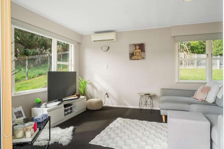 24 Omapere Street Waitangirua_6