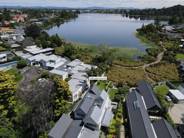 18b Lake Crescent Hamilton Lake_11