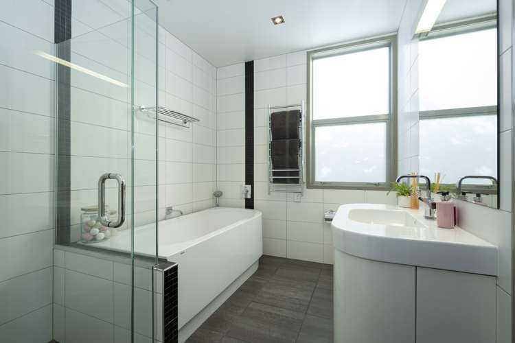 8 Bluff Terrace Hillsborough_21