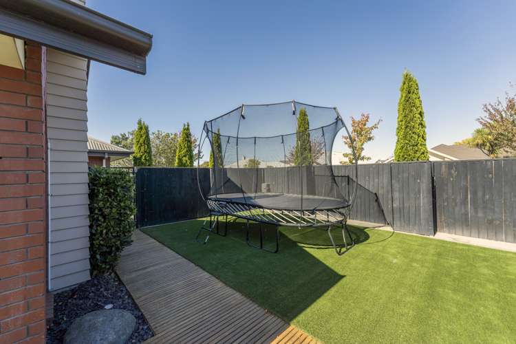 6 Kaniere Avenue Hei Hei_13