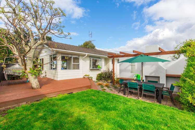 56 Shelly Bay Road Beachlands_12