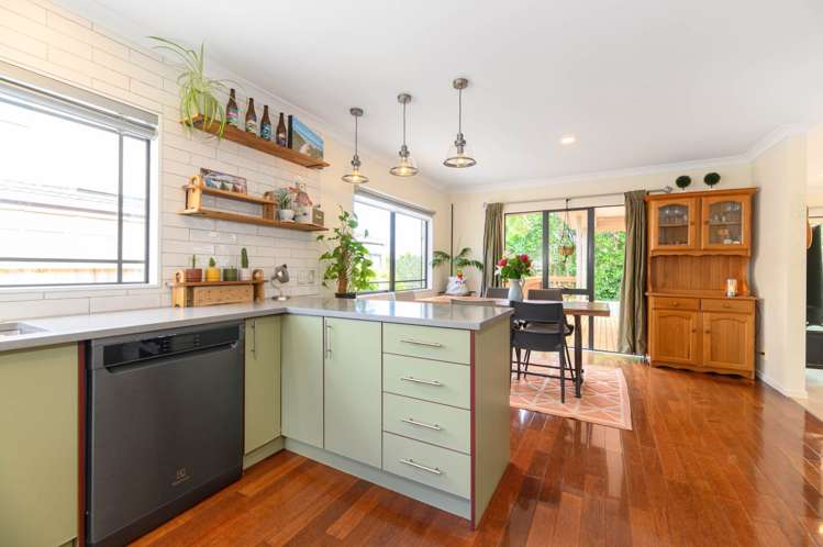 2/150 Forrest Hill Road Forrest Hill_9