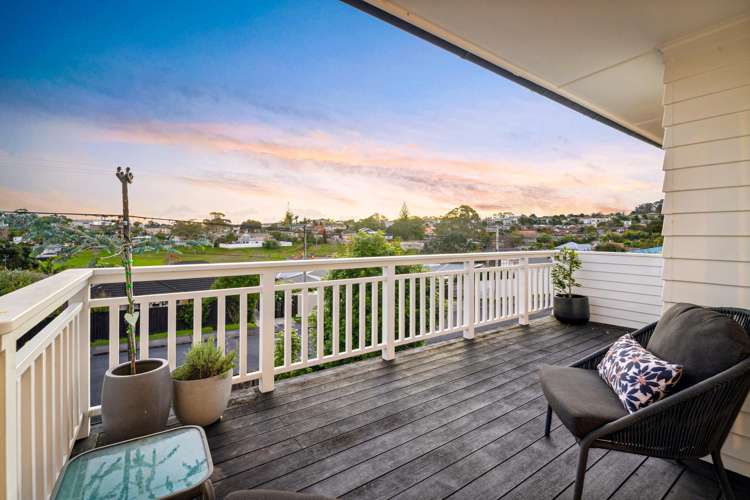 70 Selwyn Crescent Forrest Hill_4