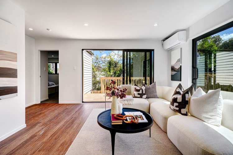 85 Rosier Road Glen Eden_14