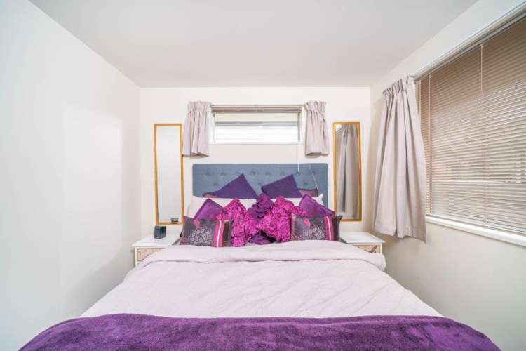 63 Saint Johns Street Woolston_10