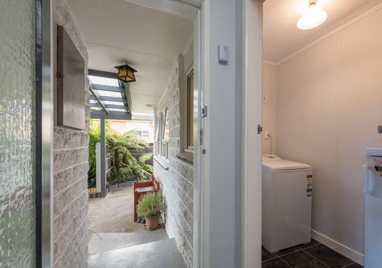 6 Jellicoe Avenue Stoke_16