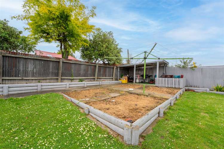 6 Mere Mere Street Seaview_17