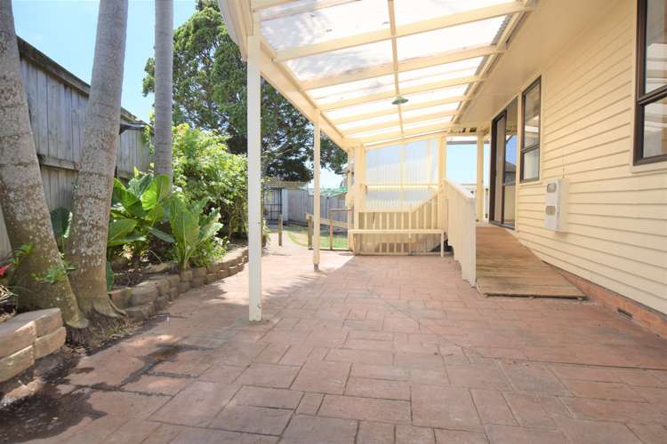 6 Advene Road Cockle Bay_13