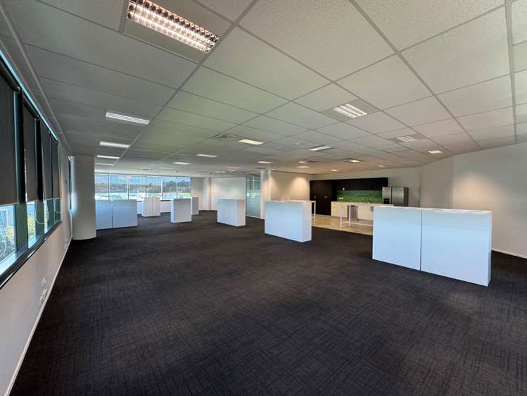 Unit 103/29 Apollo Drive Rosedale_9