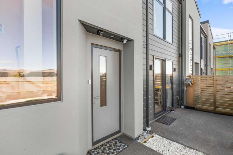 16 Naduru Lane Wigram_18