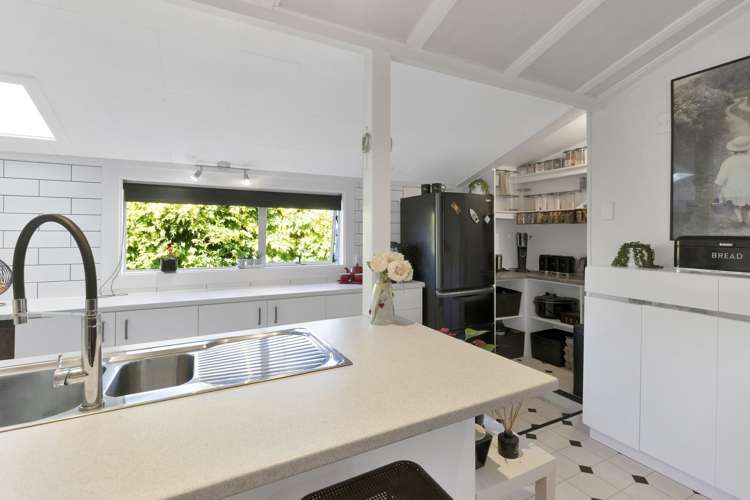 47 Kings Avenue Waikuku Beach_7