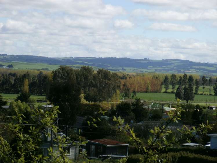 56 Salcombe Street Kaitangata_17