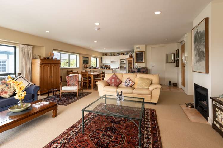 12/28 Hobson Street Thorndon_5