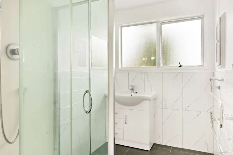 12 Kelman Road Kelston_4