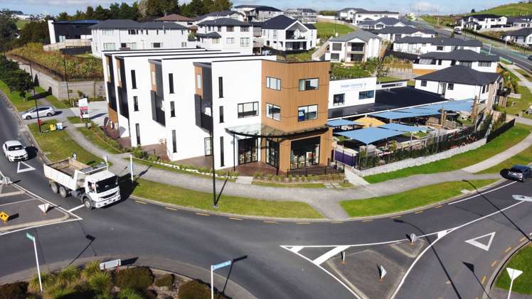45 Arran Drive Orewa_1