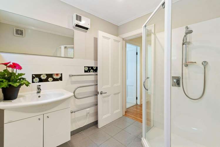 46 Waterview Road Devonport_22