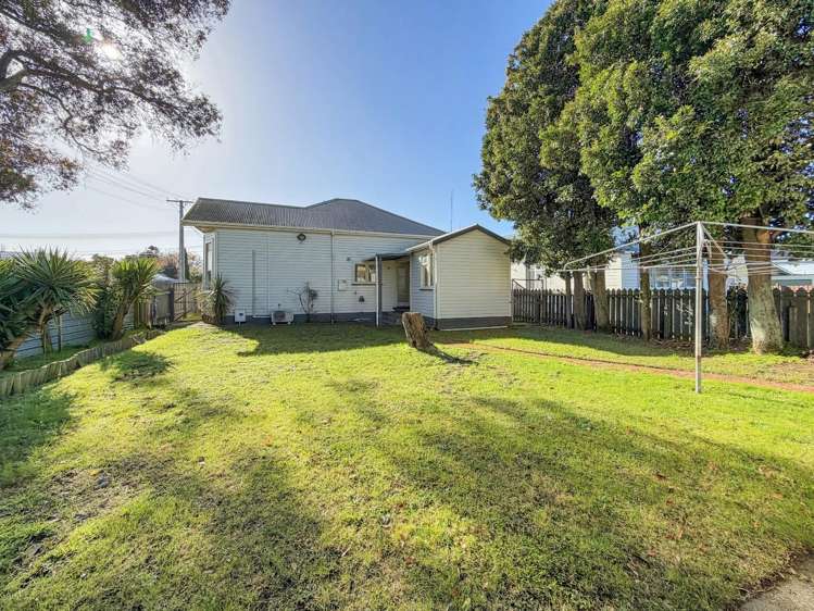 69 Carlton Avenue 1208_17