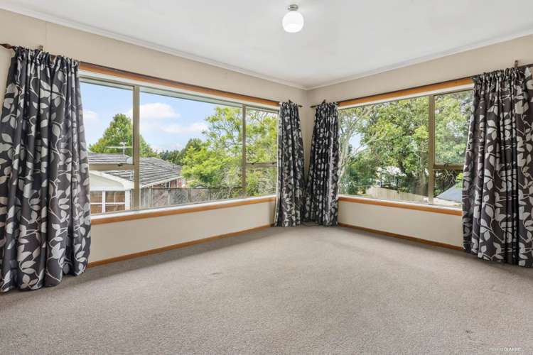 5 Dennis Avenue Hillpark_12