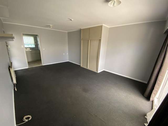 D/22 Carnot Street Glenholme_2