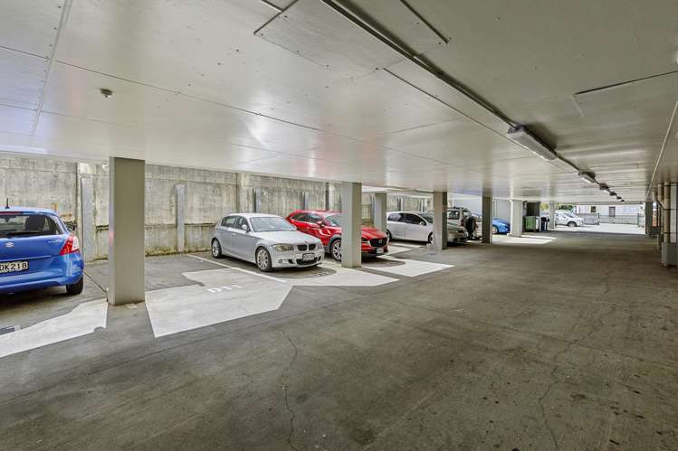 D11/13 Palm Grove Berhampore_10