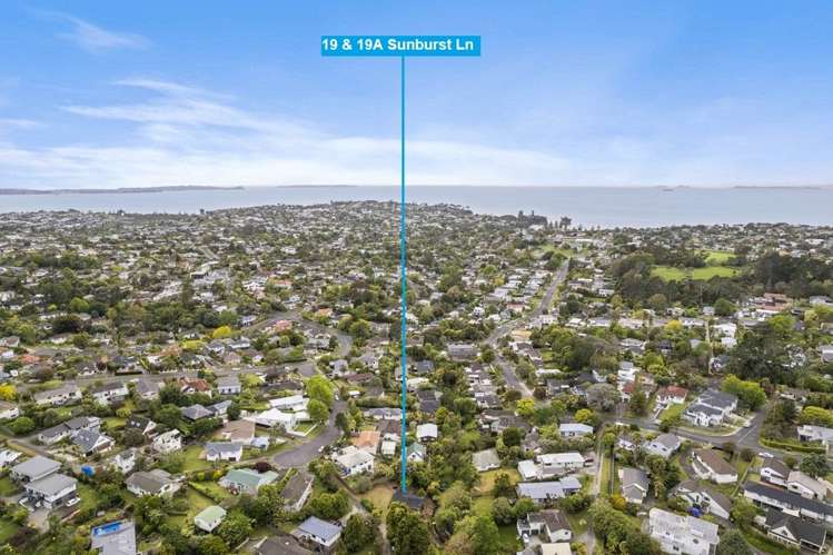 19 & 19A Sunburst Lane Torbay_28