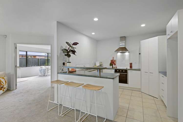 3 Breton Close Northwood_7