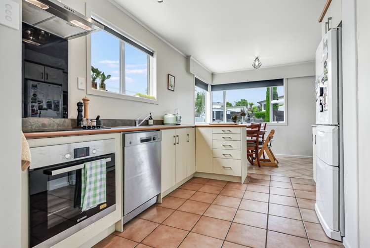 6 Kohekohe Place Pukete_5