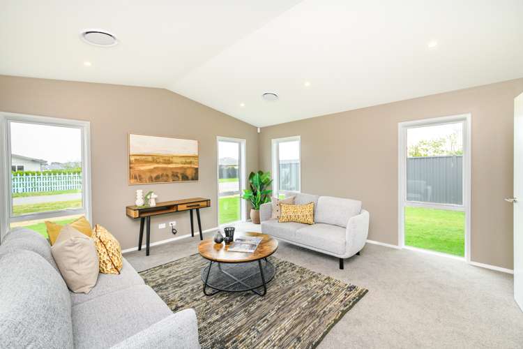 6 Roots Street East Feilding_8