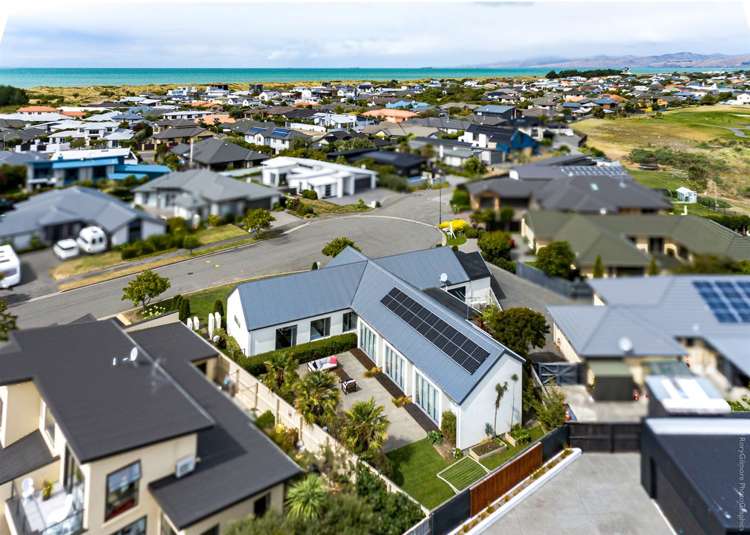 12 Torrey Pines Waimairi Beach_30