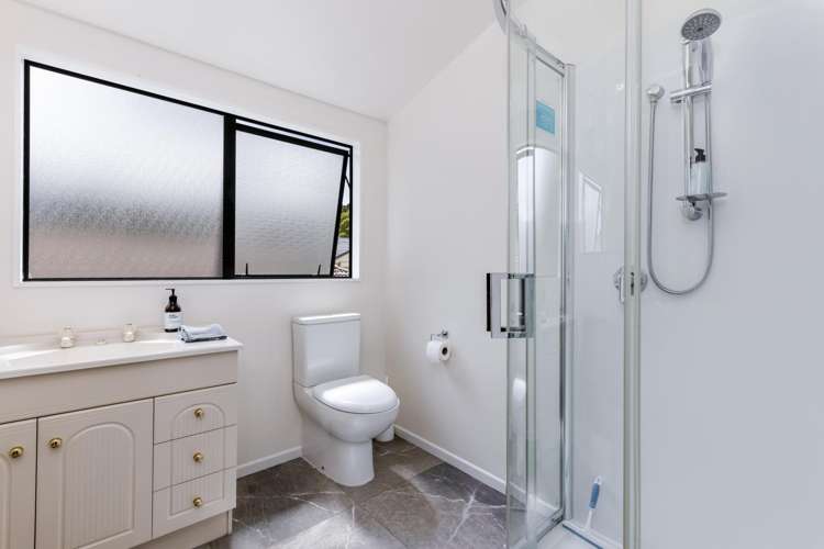 1/6 Arthur Road Hillpark_17