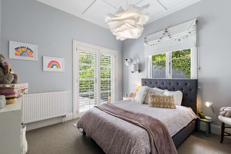 109 Vauxhall Road Narrow Neck_14