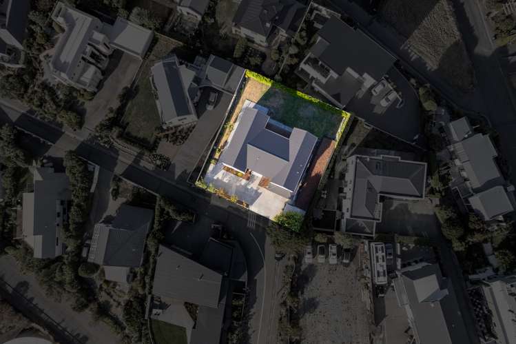 2 Inverness Lane Redcliffs_23