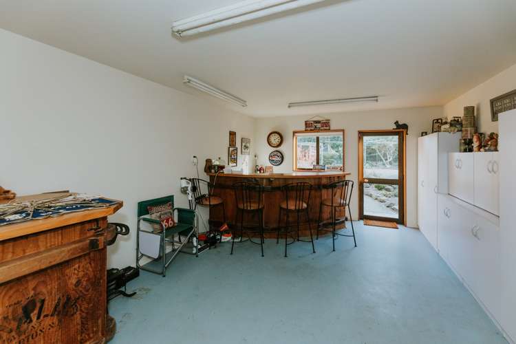 283 Parsons Road Weston_16