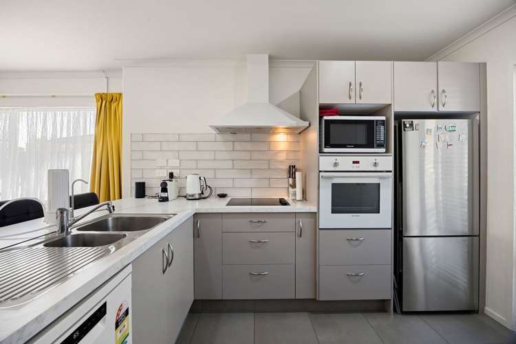 16/182 Gleneagles Drive_3
