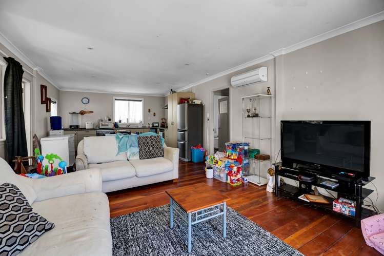 1277 Egmont Road Egmont Village_30