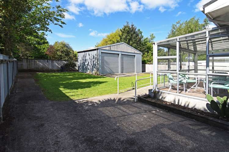 80 Victoria Street Carterton_16