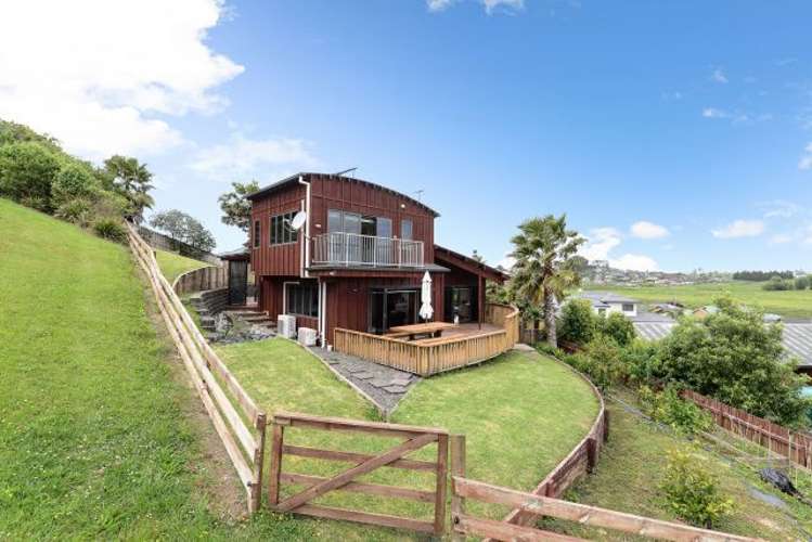 22 Friesian Place Grandview Heights_5