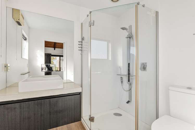 66 Karina Road Merrilands_11
