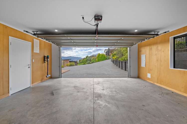 19 Golf View Close Fairhall_28