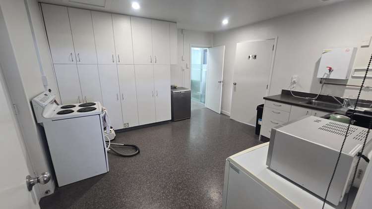 Address withheld Shirley_19