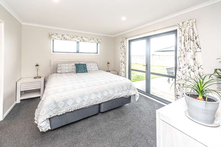 41 Magnolia Crescent Tawhero_8