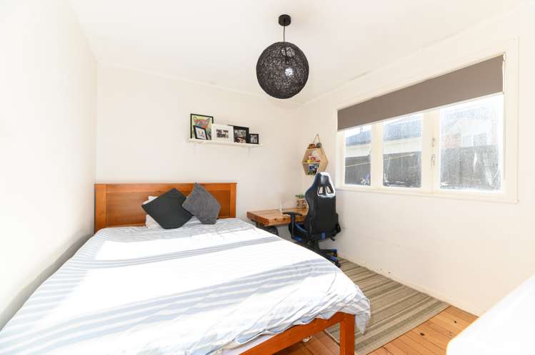 16 Gills Avenue Papakura_7