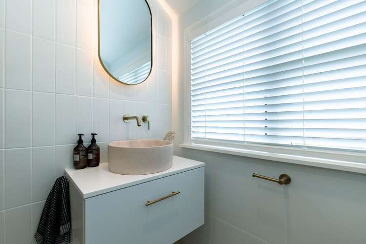 2 Plunket Terrace Hamilton East_16